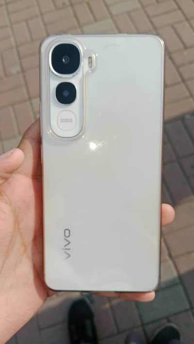 Vivo Y400