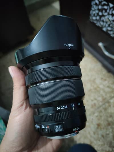 Fujifilm XF 10-24mm wide angle lense