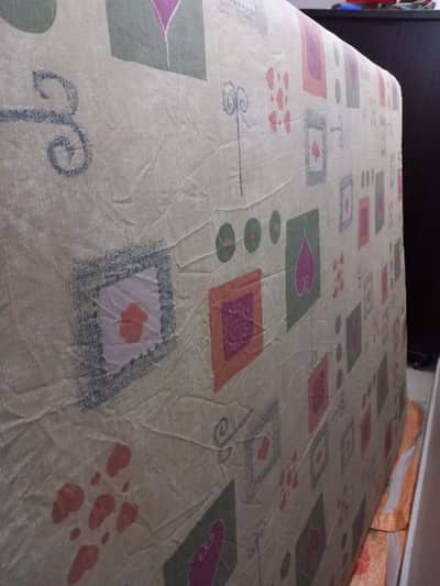 Mattress Queen size bed