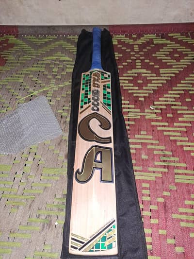 CA Gold 15000 cricket bat
