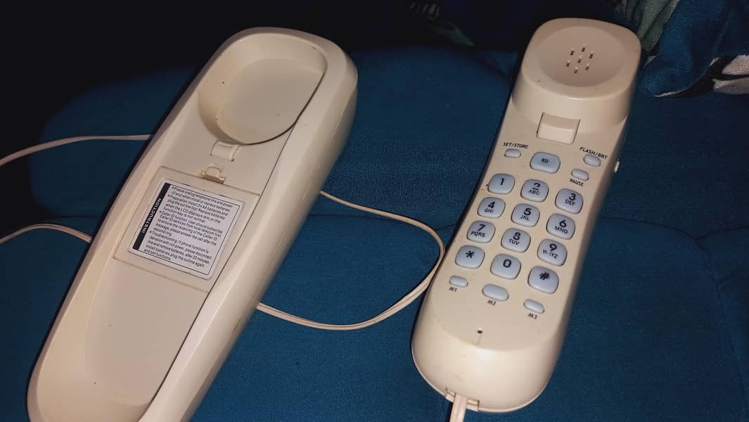 Telephone  2