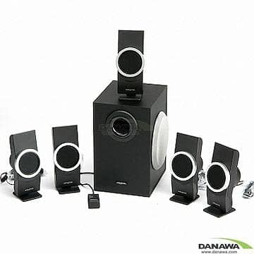 creative 5.1 chanel M5300