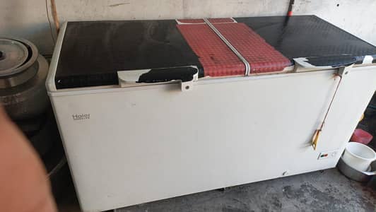 freezer for sale is number par rabta kary+923046781967