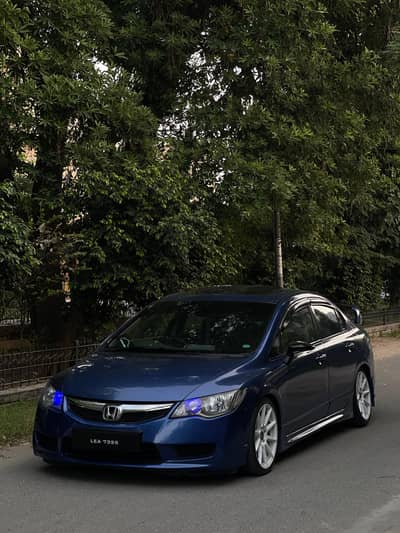 Honda civic reborn 2011 full option or exchange
