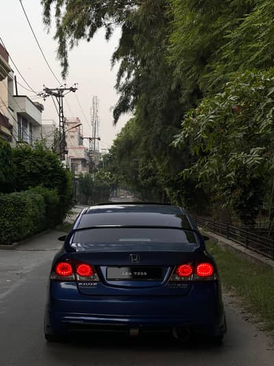 Honda civic reborn 2011 full option or exchange