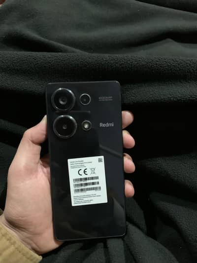 selling my Redmi Note 13 Pro with original box and changer it's open b