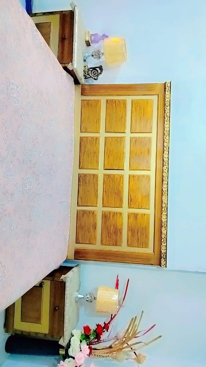 Bed & Dressing table 2