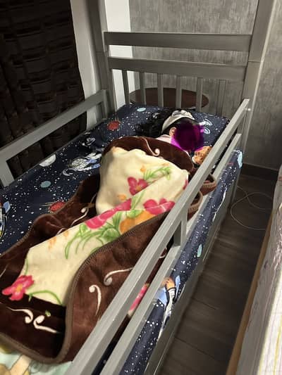 Pure wood separable bunk bed