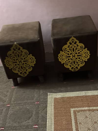 Both stool 1700 final