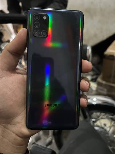 Samsung a31 4 128 10/10