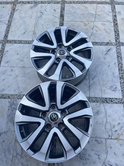 TOYOTA LAND CRUISER ZX ALLOY RIM