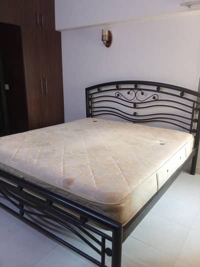iron bed double with spring mattress