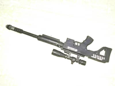 BLACK COLOR GUN WITH LIGHTS AND LASER LIGHT AND SCOPE PROJECTOR