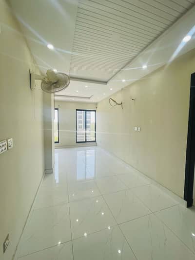 1 Bed Non Furnished Brand New Apartment Flat Available for Rent in Bahria Town Lahore