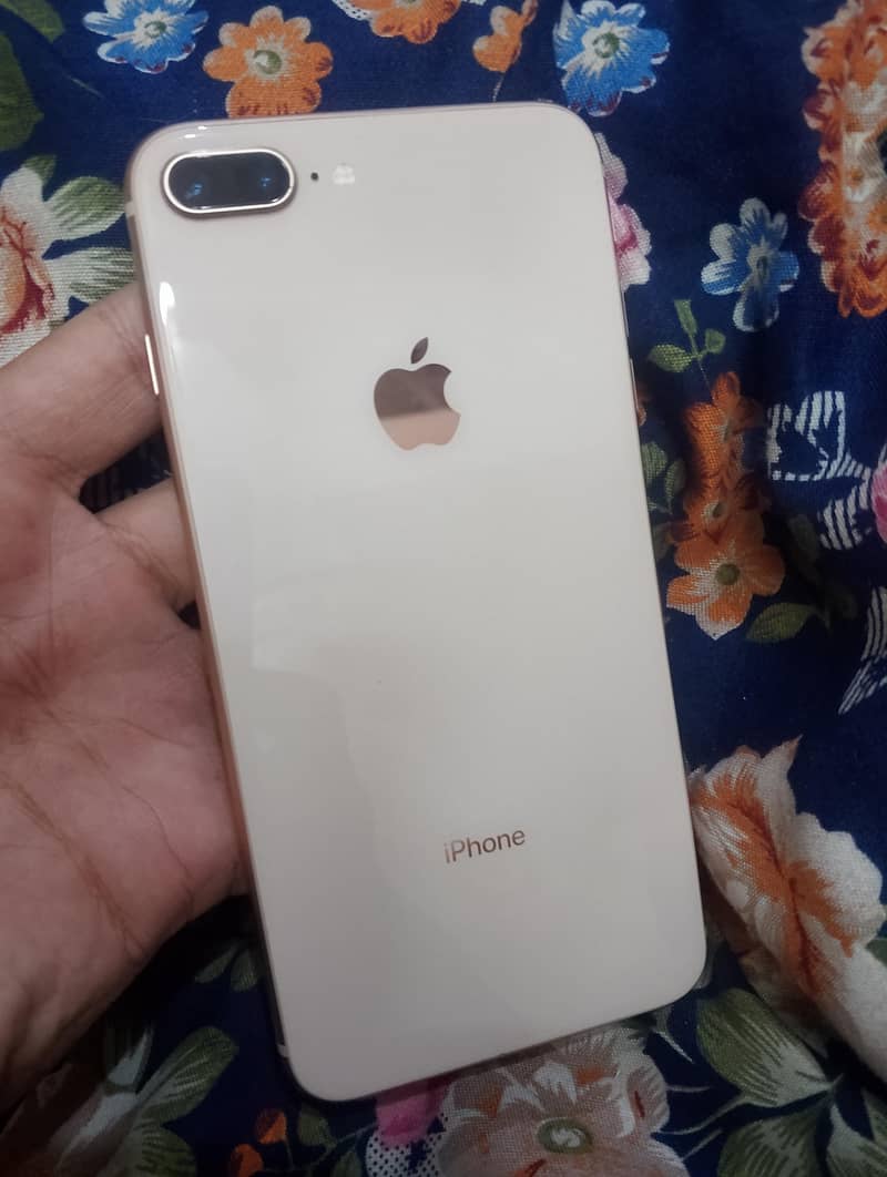 iPhone 8Plus JV 128 GB 0