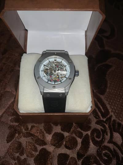 I am recently purchased this watch but I need cash urgently