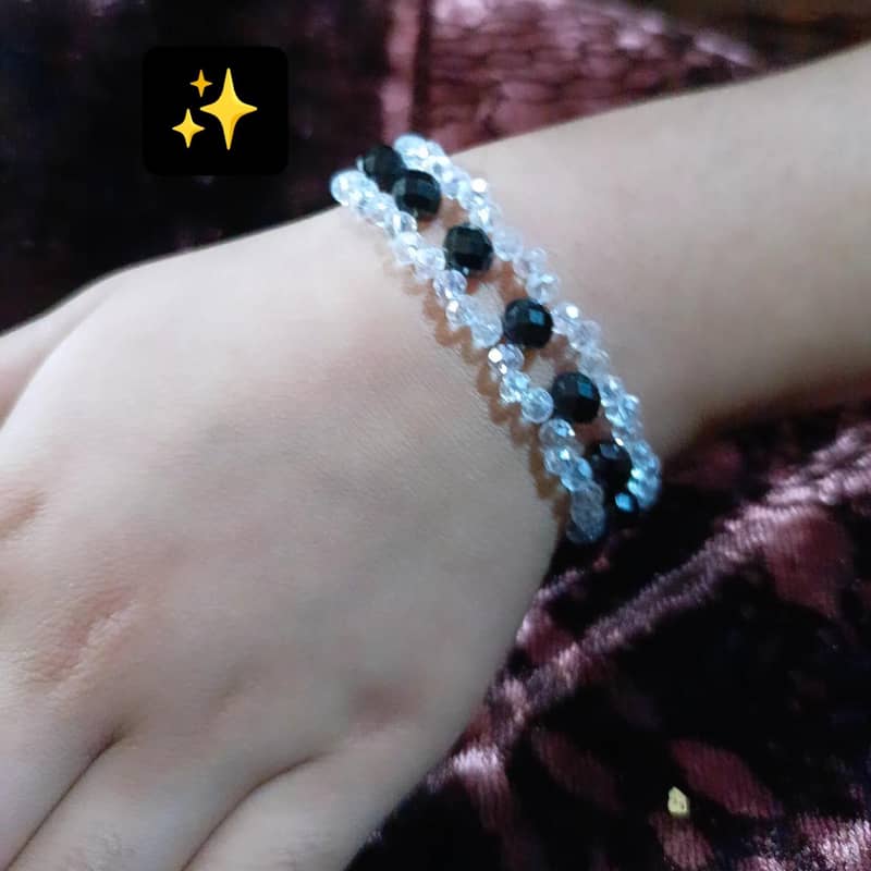hand made bracelet 0