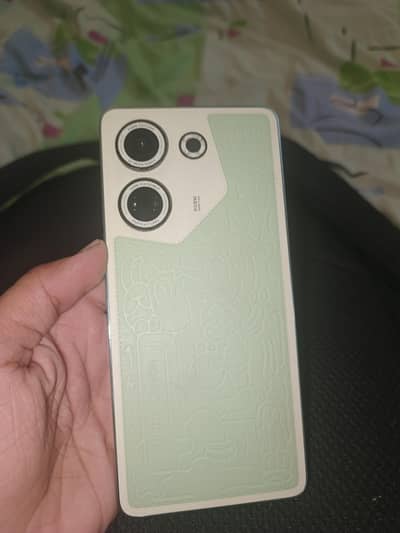 Tecno camon 20 8/256 gb