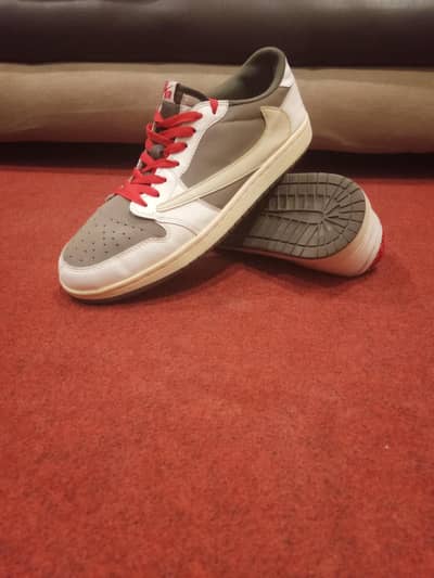 Trevis Scott ""Reverse Mocha "" Original