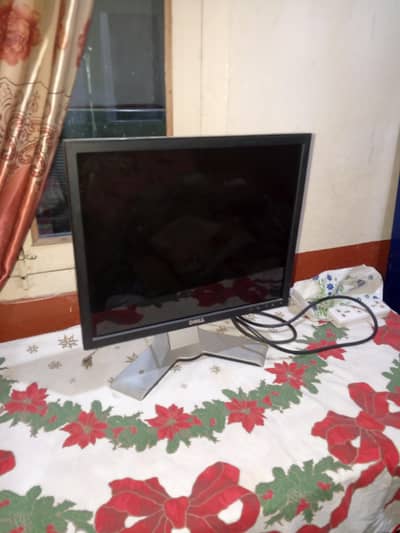 Computer set for sale