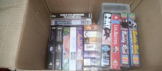 Retro Collection VHS Tape or VCR cassettes 03004331882