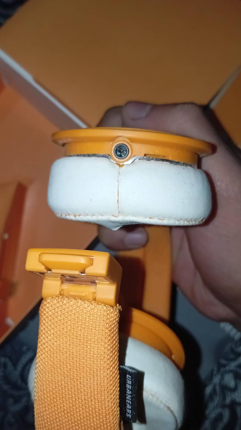 Headphones wireless Bluetooth & wired & touch controller 4