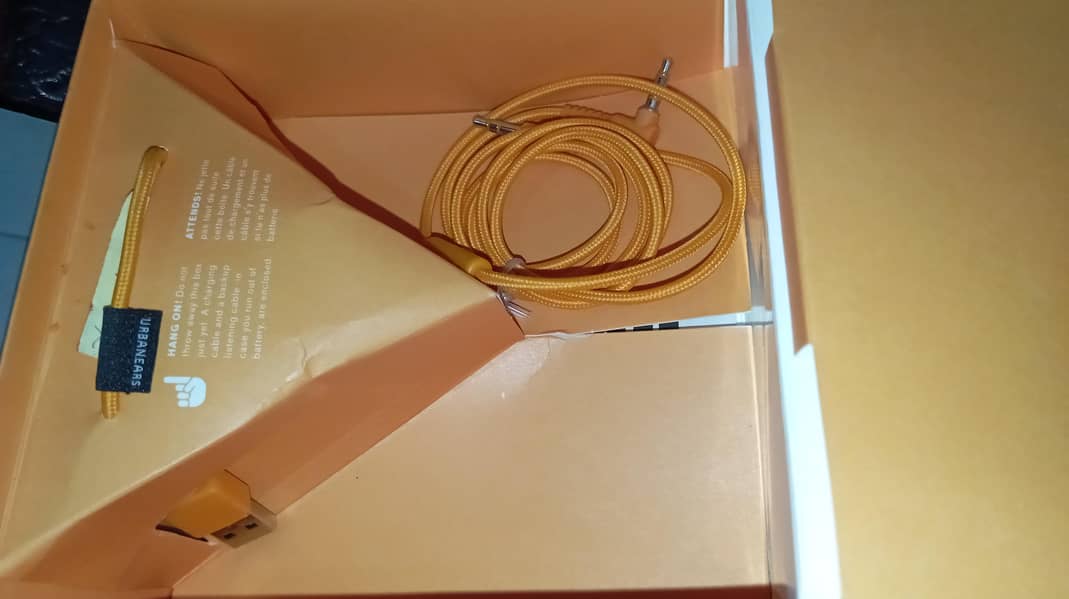 Headphones wireless Bluetooth & wired & touch controller 5