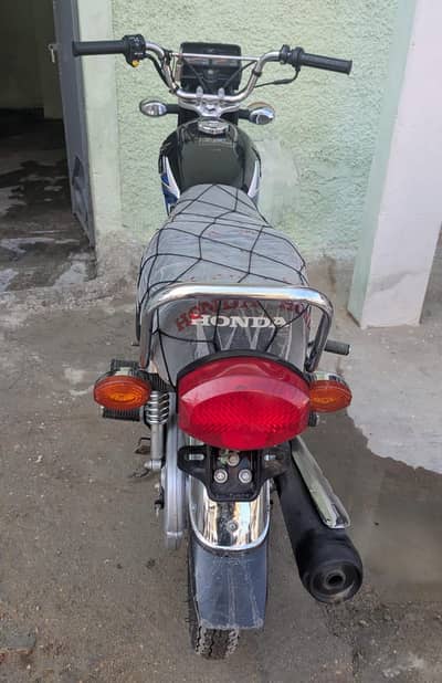 125 model 2025 1 hand use Original all parts