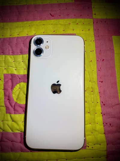 iphone 11 factory unlock non pta waterpack all ok 10/10 condion
