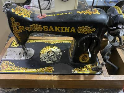Sakina seewing machine