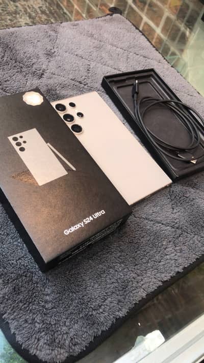 Samsung S24 ultra 12/512 Pta approved