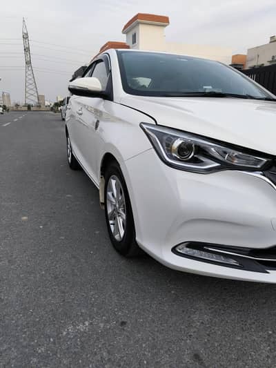 Changan Alsvin 1.5 DCT LUMIERE  in immaculate condition