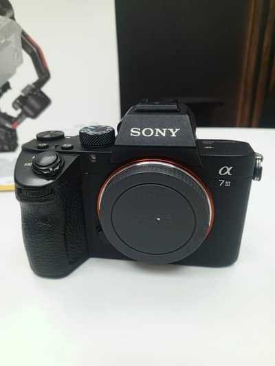 SONY A7III BODY
