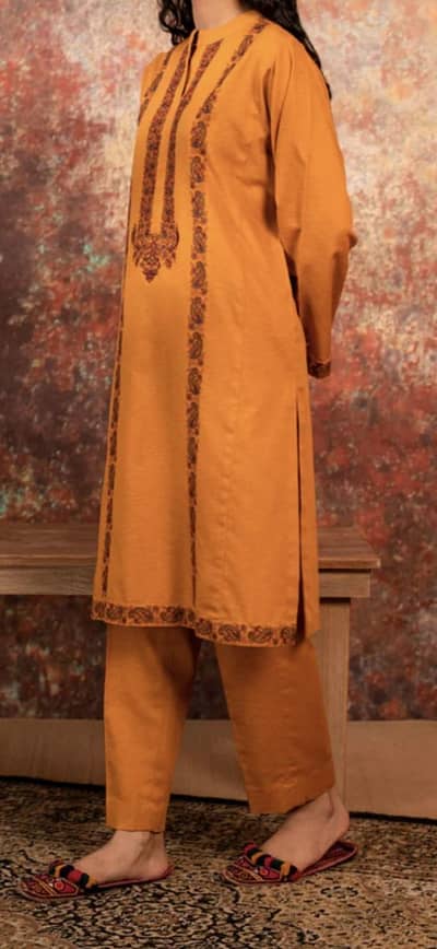 Light khaddar wuth embrodey