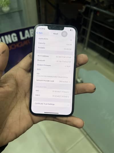 Jv 128 gb 100 health  warrantiy ma phone apple ki