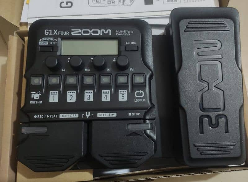 Zoom G1xFour Brand new processor 6