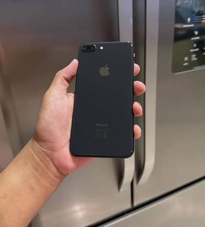 iPhone 8 Plus lush condition