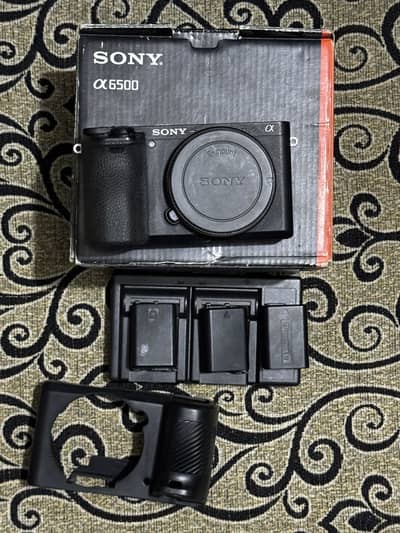 Sony a6500 body complete box
