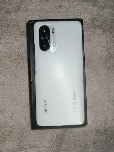 Poco F3 gaming device 12 / 256.1 million antutu score pubg king