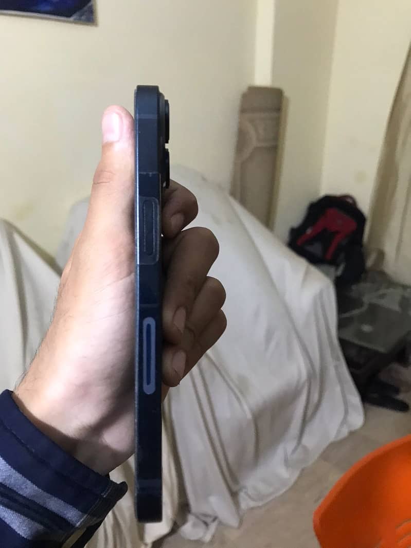 iPhone 14 jv 128gb 3