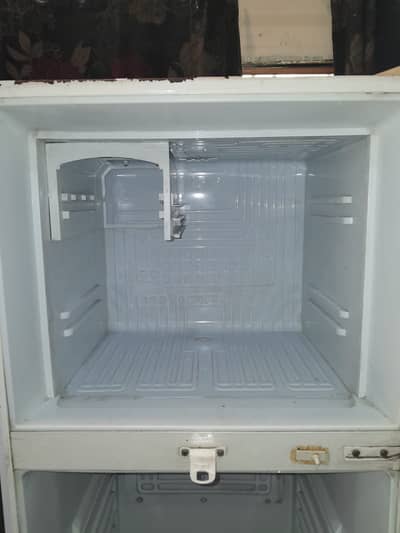 Waves refrigerator full size