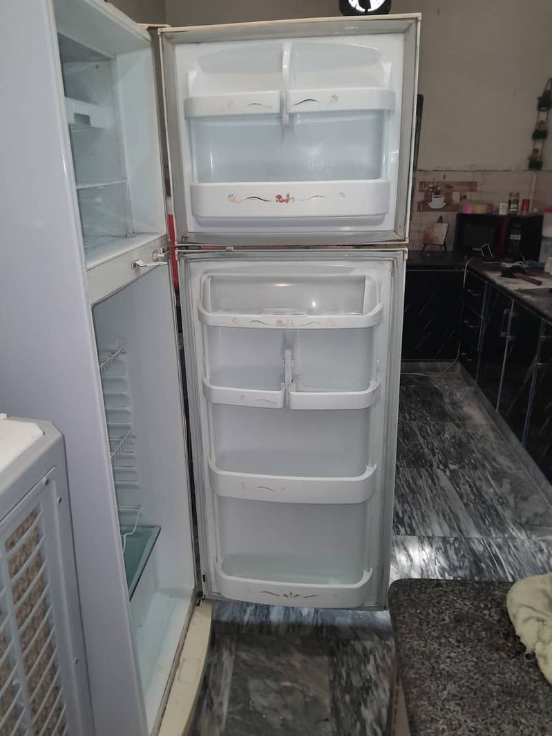 Waves refrigerator full size 6