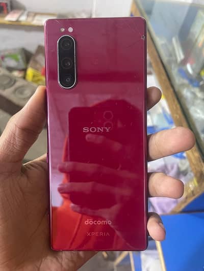 Sony Xperia 5