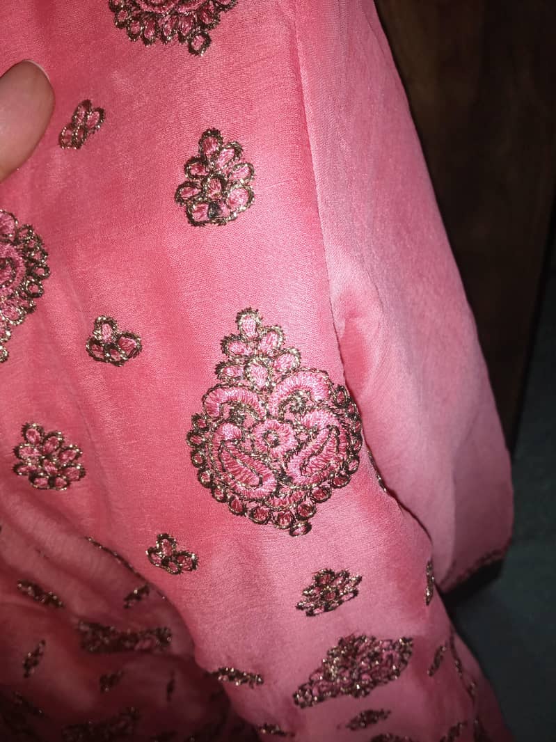 butifull shefon 3 PC suit. . . 1