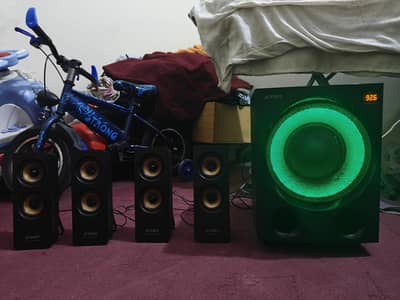 F&D F7700x 4.1 Surround Sound System