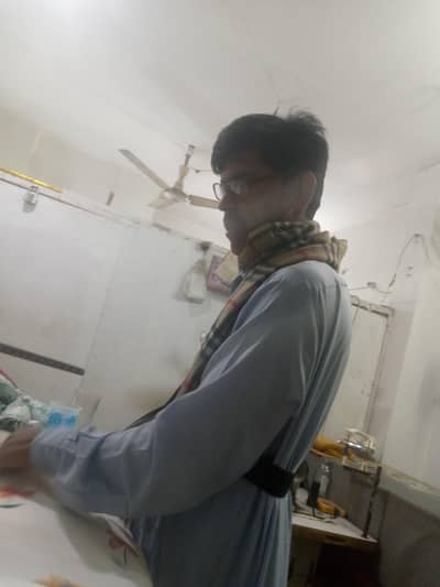 I need job Kuch b Kam ho