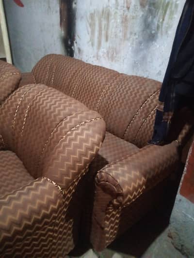 Poshish sofa with jackot fabric light use condition 8/10