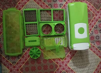 Urgent Sale | 12 in 1 Multi-Function Vegetable & Fruit Chopper
