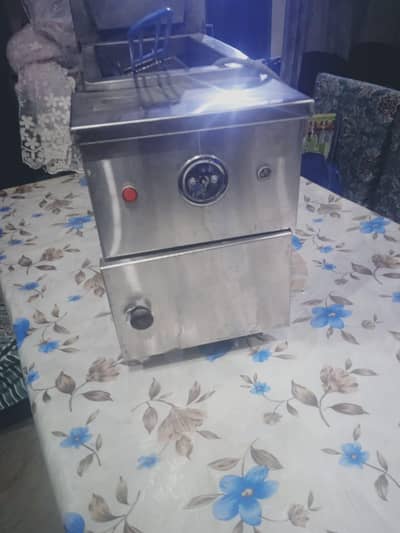 fryer 6L
