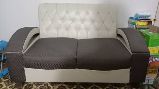 7 seatsr sofa set like new for sale on urgent